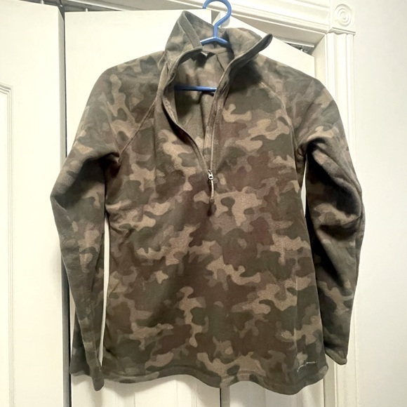 Long sleeve Eddie Bauer fleece in camo - Picture 1 of 5